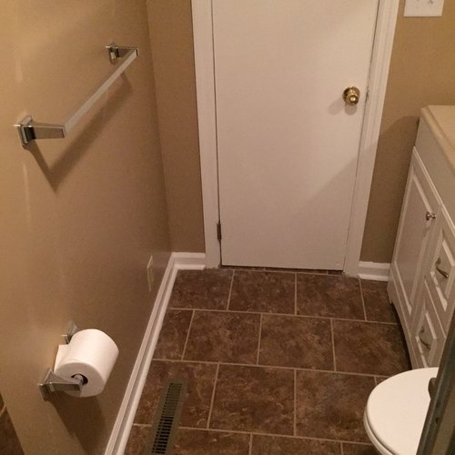 Bathroom from Causey's Flooring Center in South Carolina