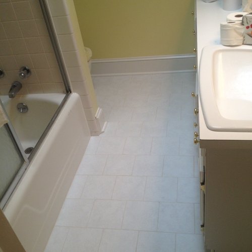 Bathroom from Causey's Flooring Center in South Carolina
